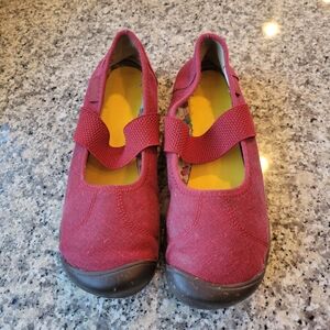 KEEN Women Flat Shoes